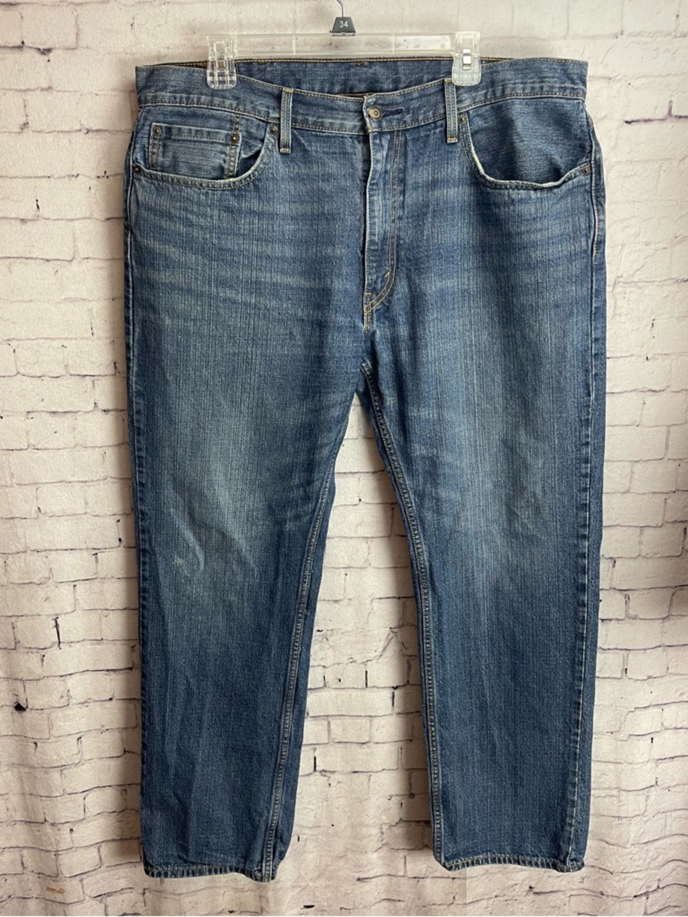 Levi’s 559 relaxed straight Jean size 38x32
